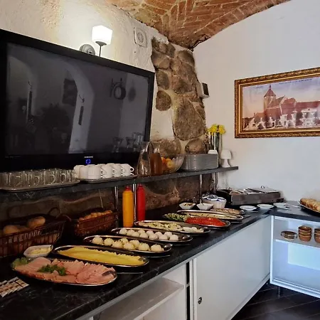Gosciniec & Дарлово