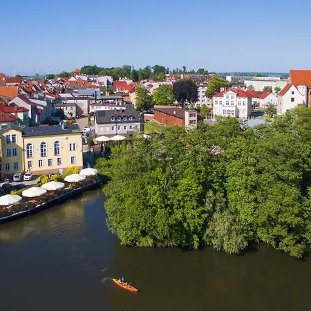 Gosciniec & 3* Darłowo