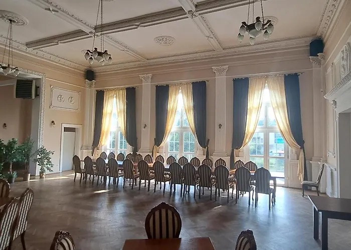 Gosciniec & Couette-café